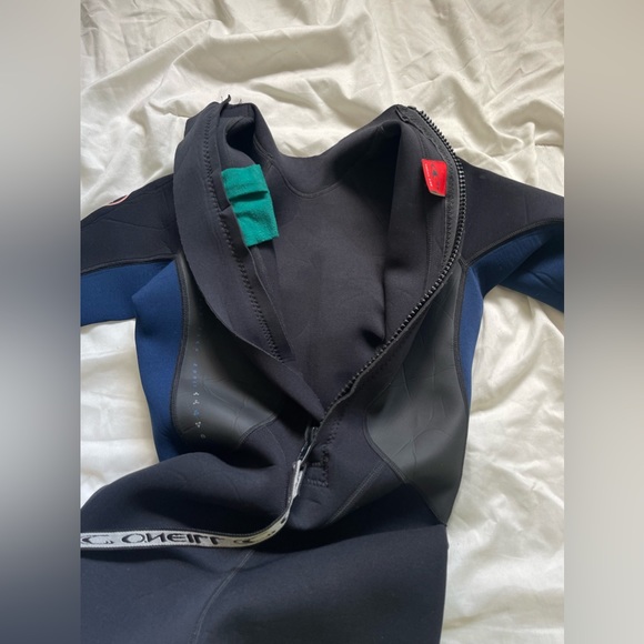 O'Neil Women’s Spring Wetsuit Reactor 2mm Shorty Shortsleeves Back Zip Size 6 - Picture 6 of 10
